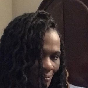 Meet your Posher, Leticia